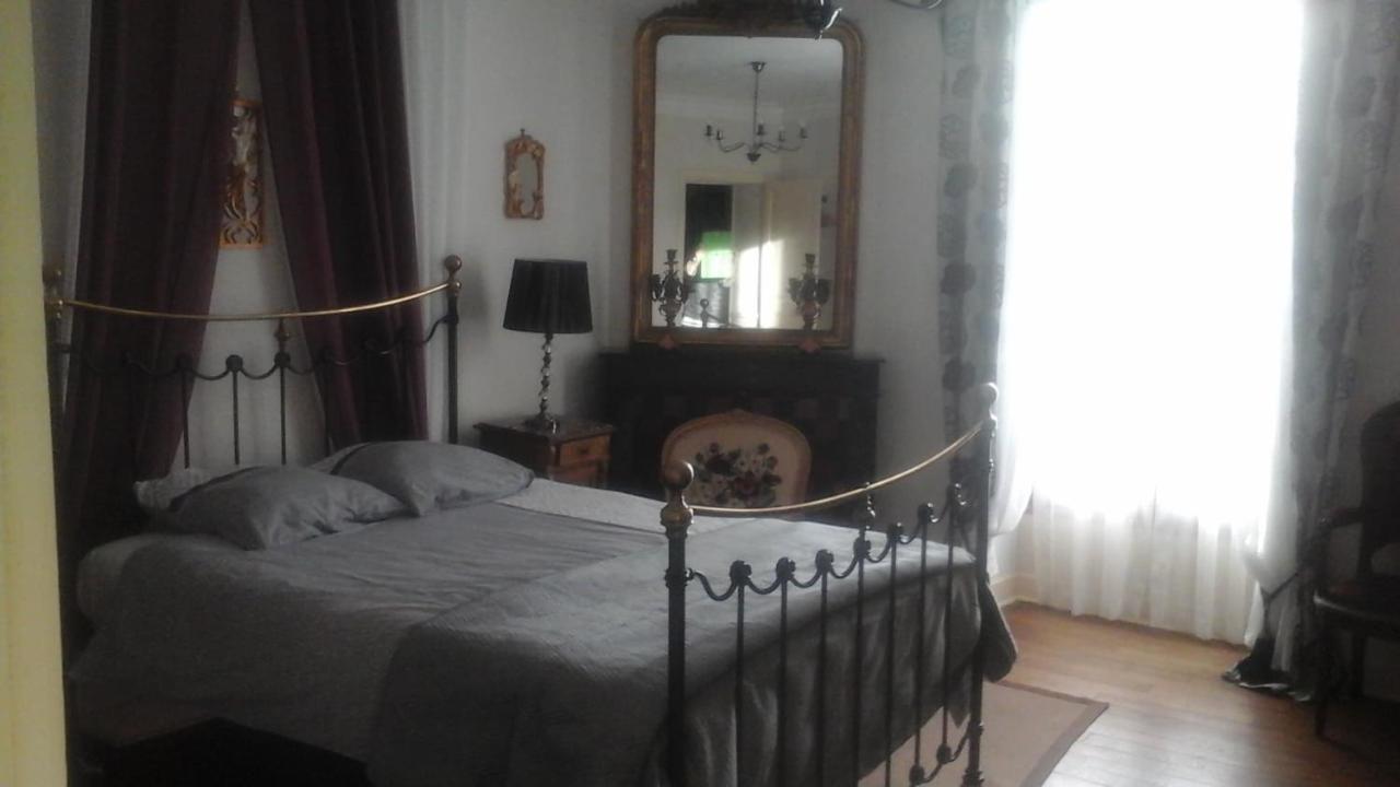 Chez Beaumont Bed and Breakfast Saint-Sébastien Exteriör bild